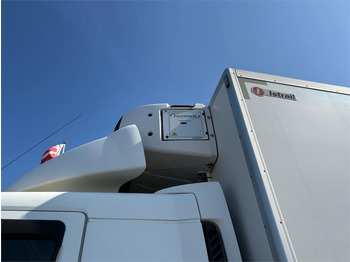 Koelwagen vrachtwagen Volvo FL 280 (12 ton) Dobbelt compartment: afbeelding 3