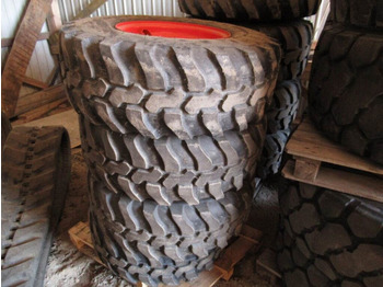 Nieuw Bouwmachine RENGASSARJA 365/70R18 VANTEINEEN: afbeelding 2