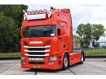 Trekker SCANIA R 450