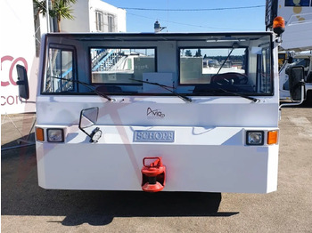 Vliegtuigtrekker SCHOPF F180: afbeelding 4 Vliegtuigtrekker SCHOPF F180: afbeelding 4