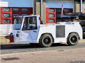 Vliegtuigtrekker TLD