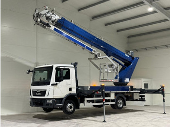 Mobiele kraan BÖCKER