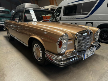 Personenwagen MERCEDES-BENZ
