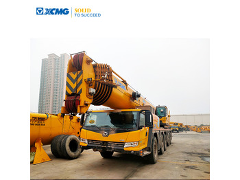 Alle terrein kraan XCMG XCA130