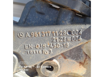 Ophanging voor Vrachtwagen MOCOWANIE / UCHWYT Mercedes-Benz ACTROS MP4 A9613171128 Mercedes-Benz A9613171128: afbeelding 3 Ophanging voor Vrachtwagen MOCOWANIE / UCHWYT Mercedes-Benz ACTROS MP4 A9613171128 Mercedes-Benz A9613171128: afbeelding 3