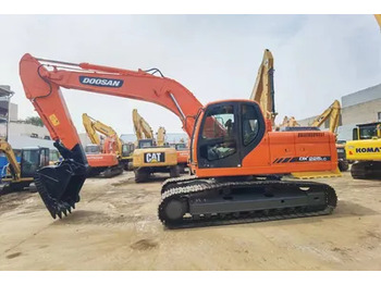 Rupsgraafmachine DOOSAN DX225LC