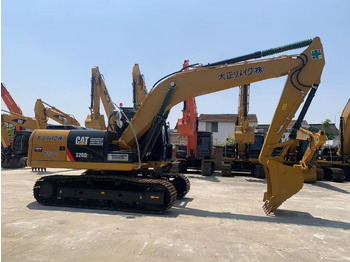 Rupsgraafmachine CATERPILLAR 320D2