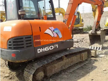 Rupsgraafmachine DOOSAN DH60-7