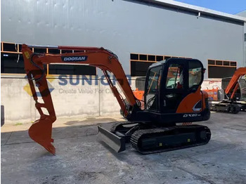 Rupsgraafmachine DOOSAN DH60