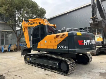 Rupsgraafmachine HYUNDAI