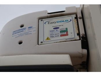 Koelwagen vrachtwagen Mercedes-Benz Antos 1824 L: afbeelding 4 Koelwagen vrachtwagen Mercedes-Benz Antos 1824 L: afbeelding 4