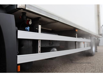 Leasing Mercedes-Benz Antos 1832 L Mercedes-Benz Antos 1832 L: afbeelding 3