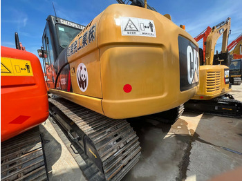 Rupsgraafmachine CATERPILLAR 323D