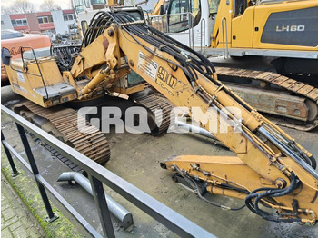 Rupsgraafmachine LIEBHERR R 900