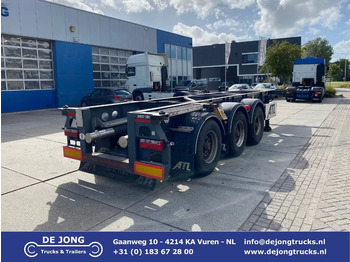 Containertransporter/ Wissellaadbak oplegger VAN HOOL 20'/30'