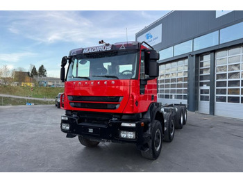 Chassis vrachtwagen IVECO Trakker