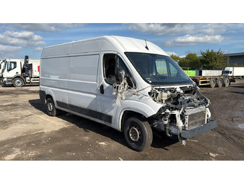 Gesloten bestelwagen FIAT Ducato 2.3