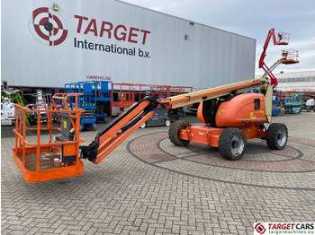 Knikarmhoogwerker JLG 600AJ