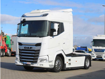 Trekker DAF XG 530