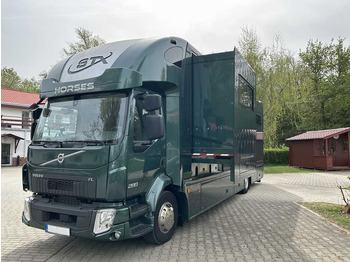 Paardenvrachtwagen VOLVO FL6