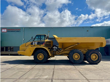 Kiepwagen met knikbesturing CATERPILLAR