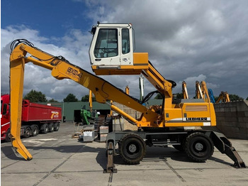 Overslagkraan LIEBHERR A 904