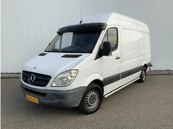 Gesloten bestelwagen MERCEDES-BENZ Sprinter 211