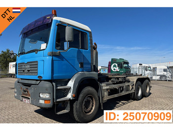 Haakarmsysteem vrachtwagen MAN TGA 26.410