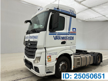 Trekker MERCEDES-BENZ Actros 1842