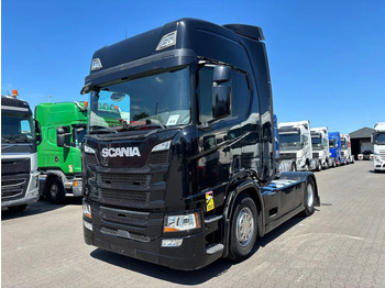 Trekker SCANIA R 450