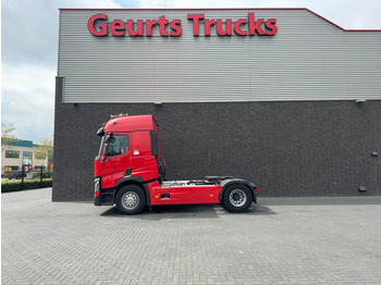 Trekker RENAULT T 460