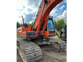 Rupsgraafmachine DOOSAN DX225LC