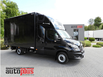 Bestelwagen gesloten laadbak IVECO Daily 35s18