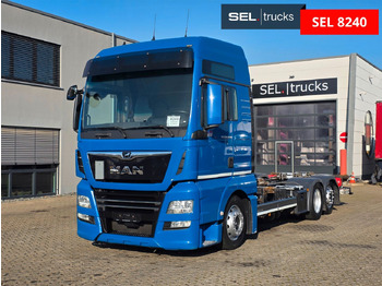 Containertransporter/ Wissellaadbak vrachtwagen MAN TGX 24.460