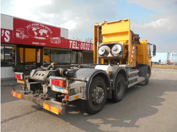 Vuilniswagen DAF 75.240 75 240 6X2: afbeelding 3