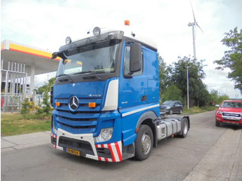 Trekker MERCEDES-BENZ Actros 1842
