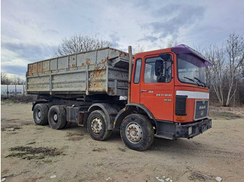 Kipper vrachtwagen MAN 32.331 dump truck: afbeelding 3