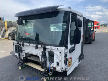 Cabine en interieur RENAULT T