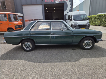 Sedan Mercedes-Benz 220 (W115) sedan: afbeelding 4