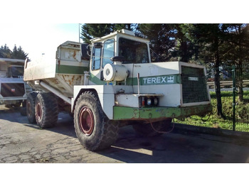 Kiepwagen met knikbesturing TEREX