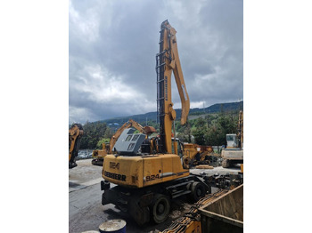Overslagkraan LIEBHERR A 924