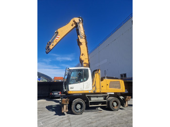 Overslagkraan LIEBHERR LH 30 M