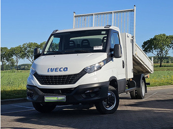 Kipper bestelwagen IVECO Daily 35c16