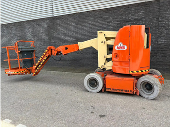 Knikarmhoogwerker JLG