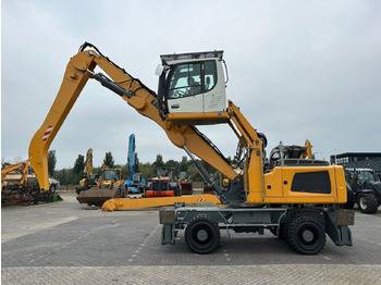 Overslagkraan LIEBHERR LH 30 M