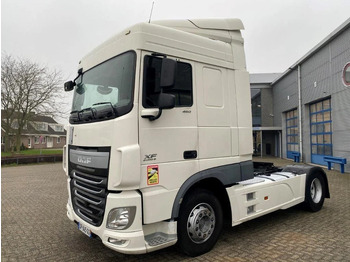Trekker DAF XF 106 460
