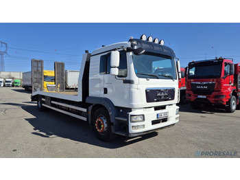 Bergingsvoertuig MAN TGM 18.250