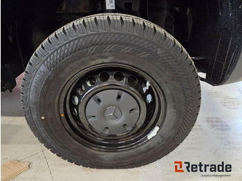 Personenwagen MERCEDES-BENZ