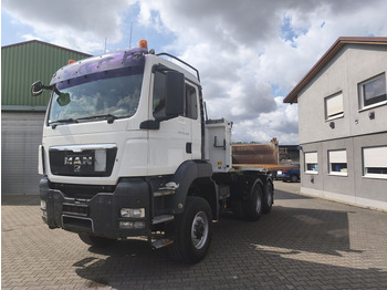 Kipper vrachtwagen MAN TGS 26.400
