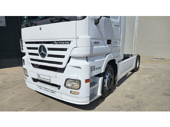 Leasing  Mercedes-Benz Actros 1844 LS 4x2 tractor unit Mercedes-Benz Actros 1844 LS 4x2 tractor unit: afbeelding 2